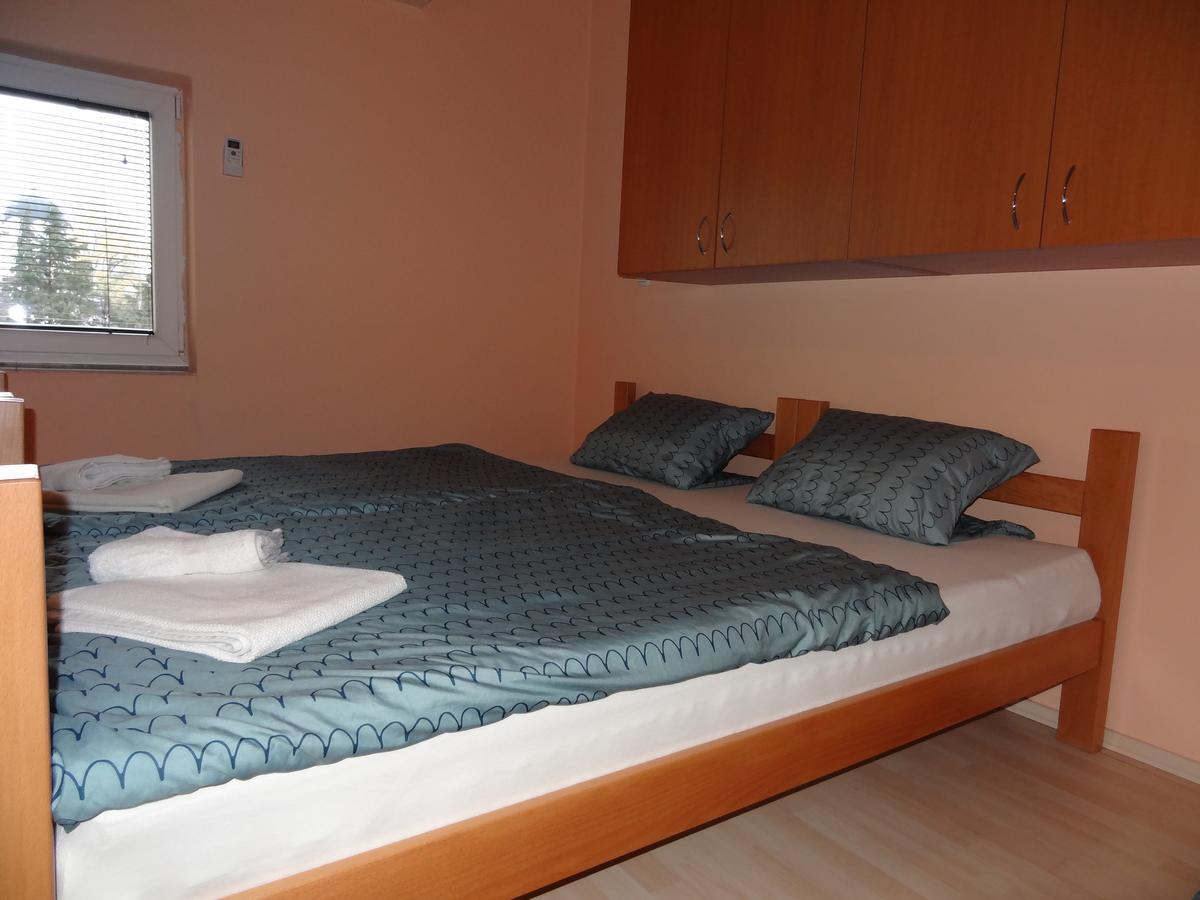 באניה לוקה Apartmani Kastel מראה חיצוני תמונה
