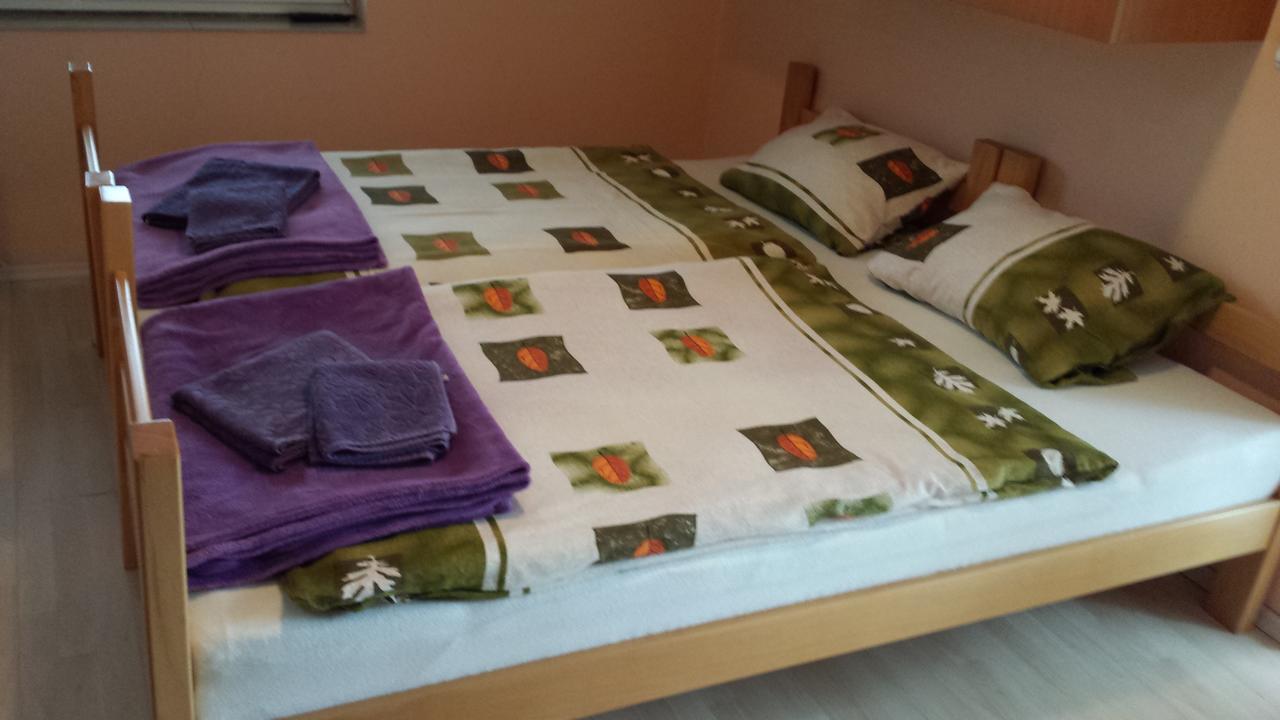 באניה לוקה Apartmani Kastel מראה חיצוני תמונה
